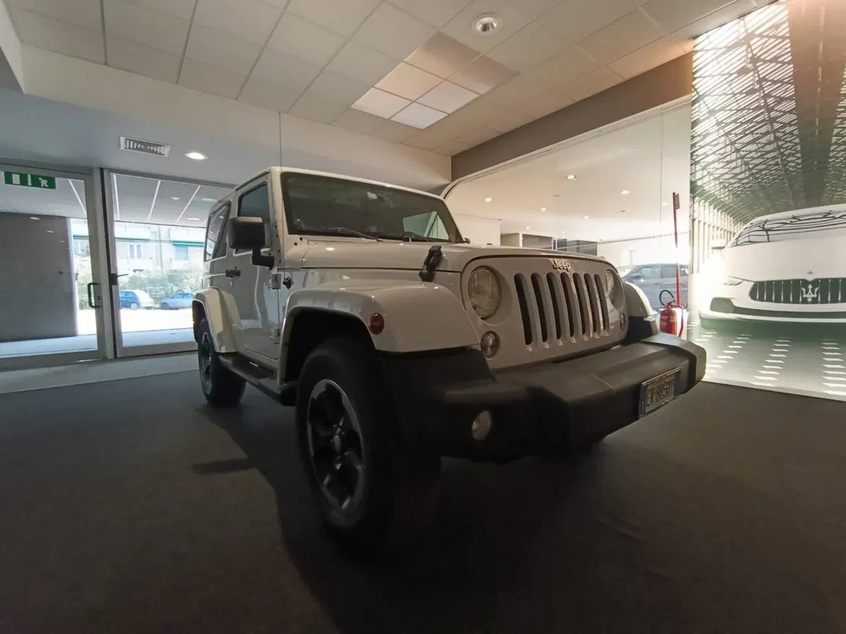 Jeep Wrangler usata a Perugia (3)