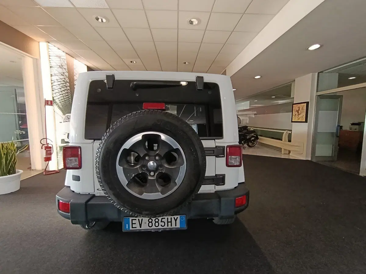 Jeep Wrangler usata a Perugia (6)