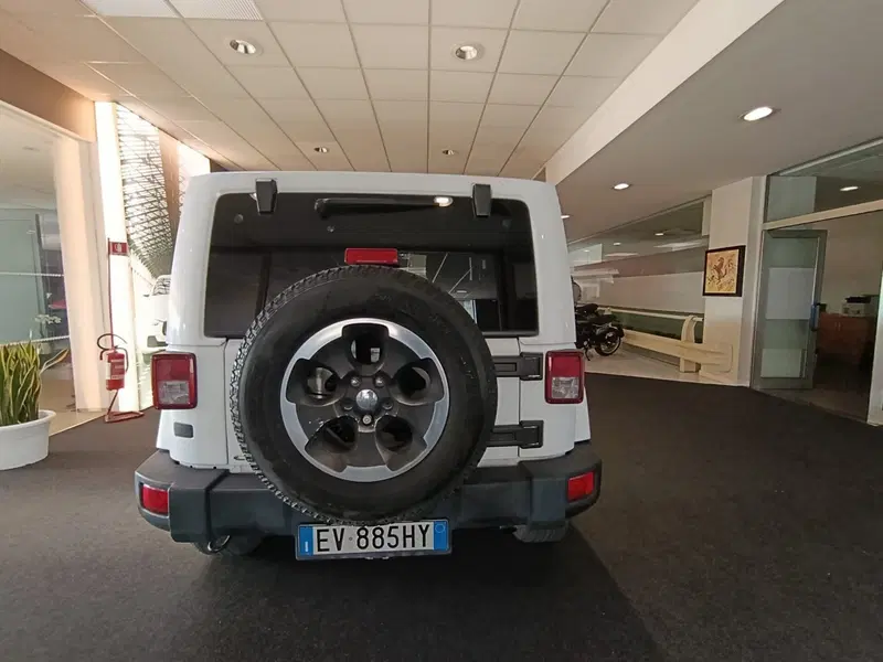 Jeep Wrangler usata a Perugia (6)