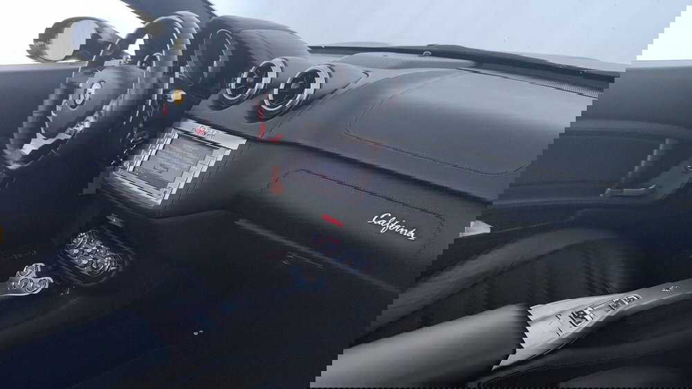 Ferrari California Spider usata a Perugia (16)