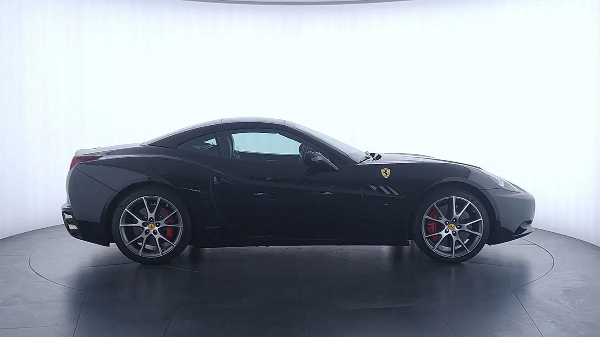 Ferrari California Spider usata a Perugia (4)