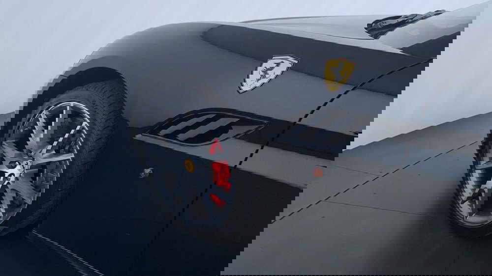 Ferrari California Spider usata a Perugia (9)