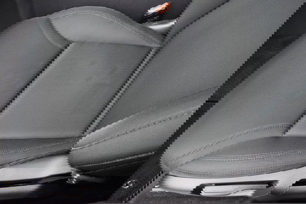 Land Rover Discovery usata a Cuneo (18)