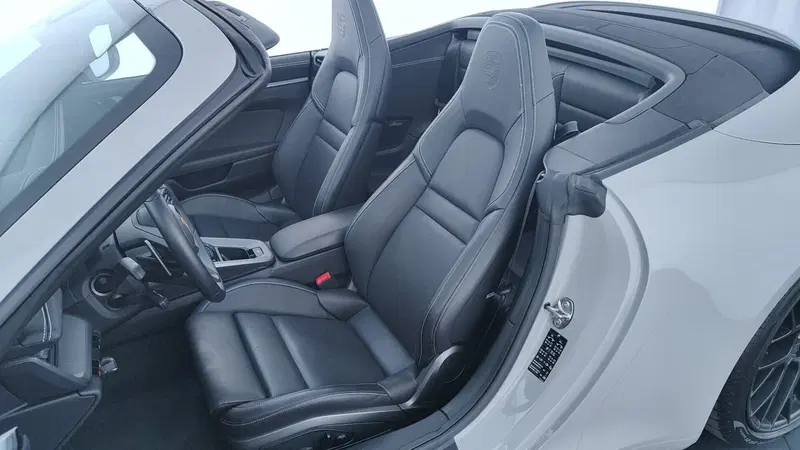 Porsche 911 Cabrio usata a Perugia (11)