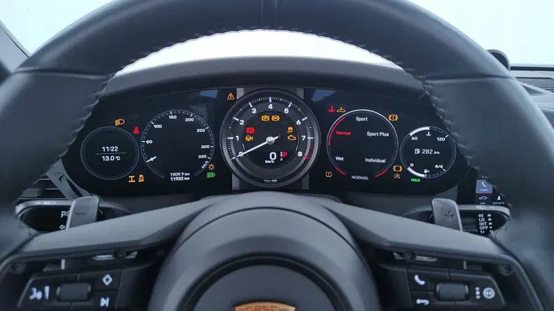 Porsche 911 Cabrio usata a Perugia (15)