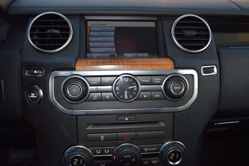 Land Rover Discovery usata a Cuneo (12)