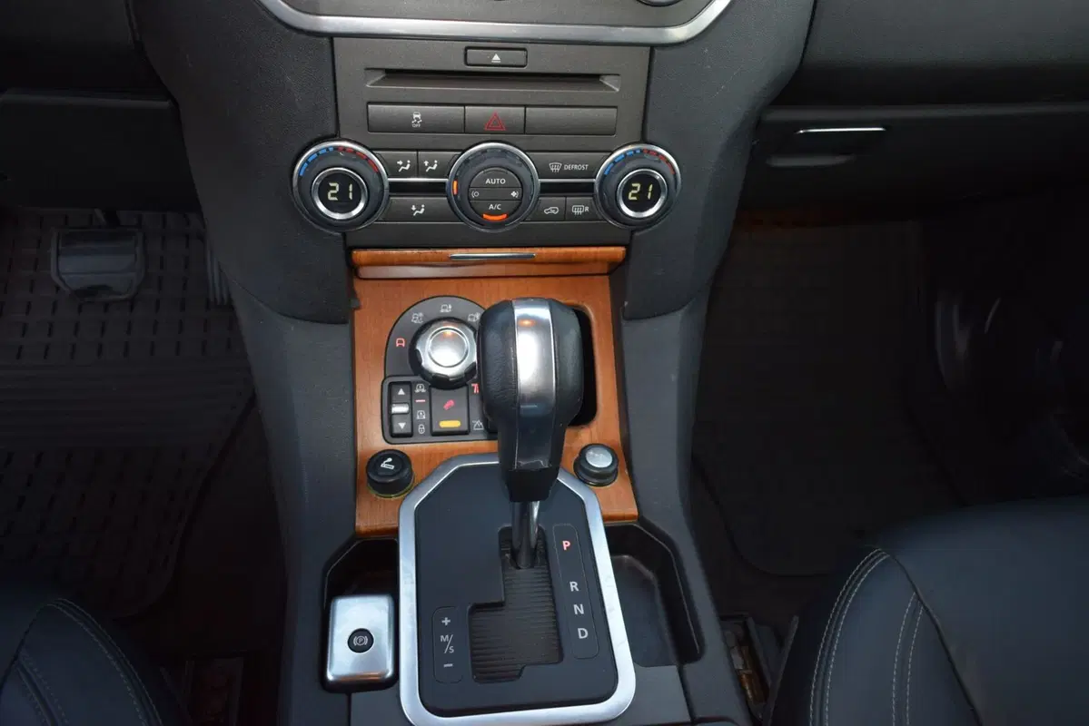 Land Rover Discovery usata a Cuneo (13)