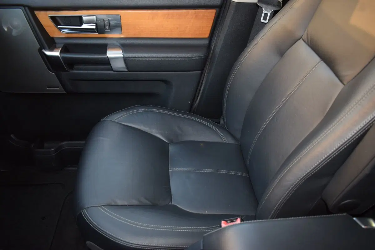 Land Rover Discovery usata a Cuneo (17)