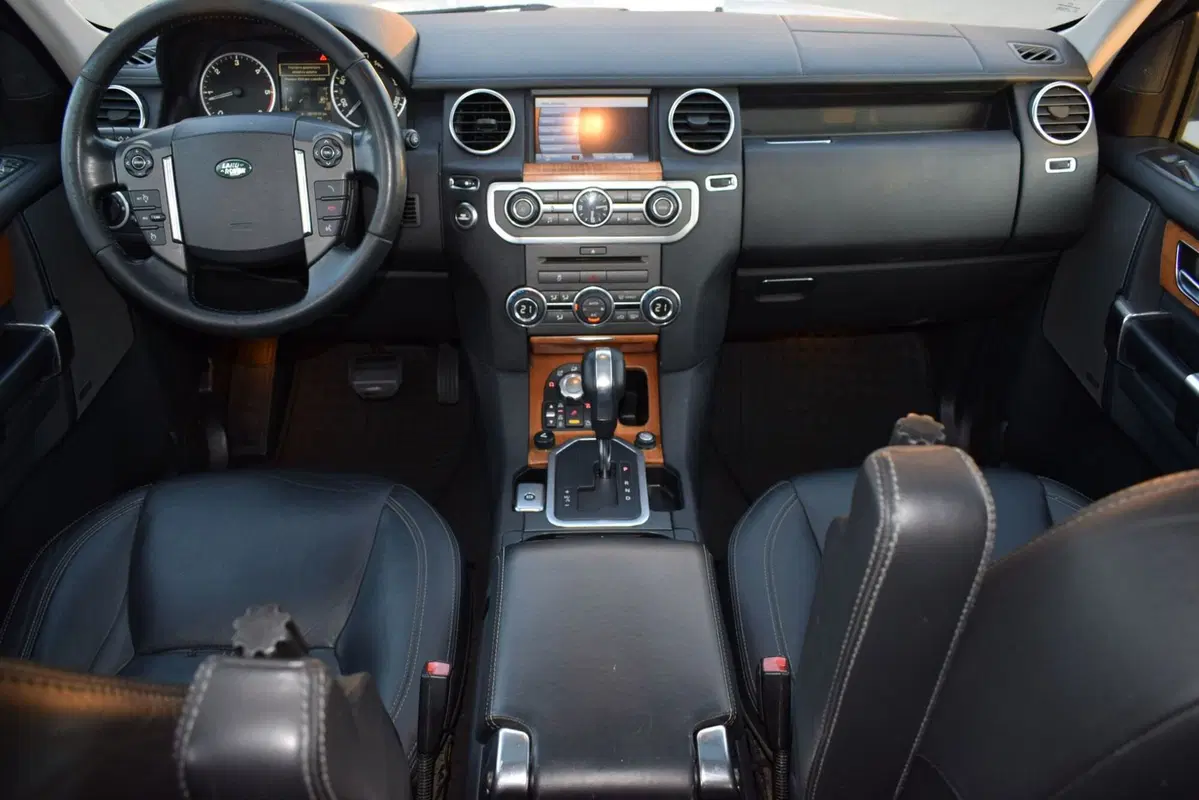 Land Rover Discovery usata a Cuneo (9)