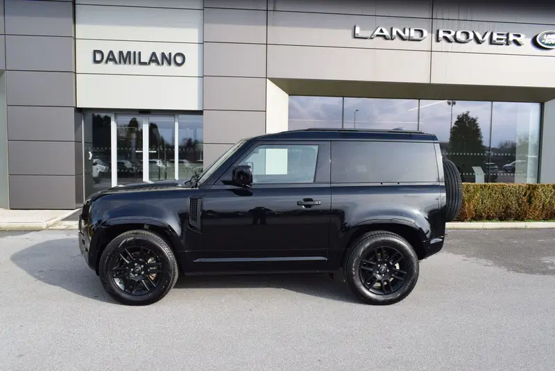 Land Rover Defender usata a Cuneo (4)