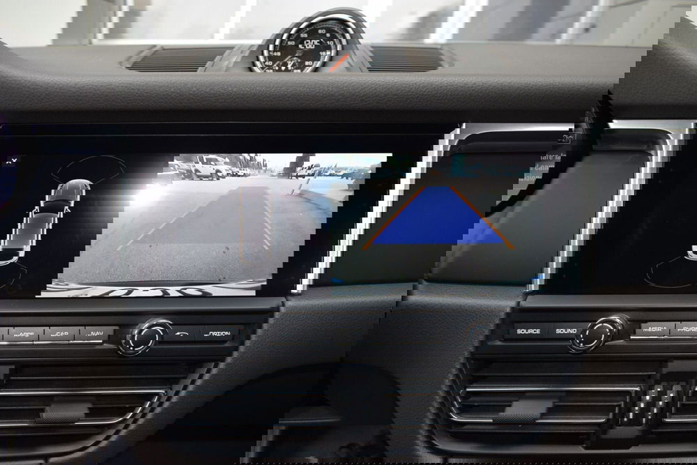 Porsche Macan usata a Cuneo (11)