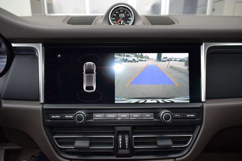 Porsche Macan usata a Cuneo (11)
