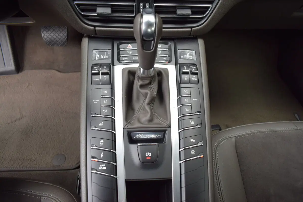 Porsche Macan usata a Cuneo (13)