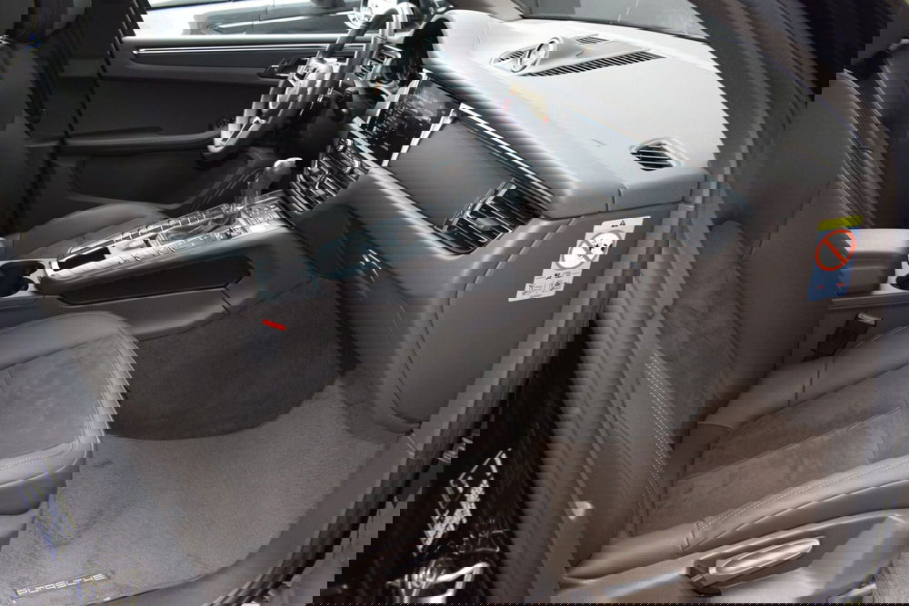 Porsche Macan usata a Cuneo (20)