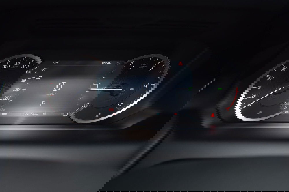 Land Rover Discovery Sport usata a Cuneo (15)