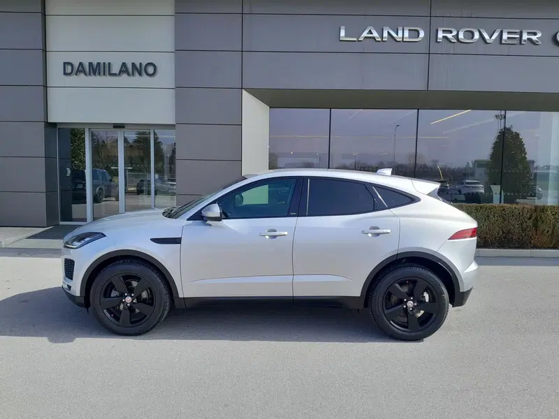 Jaguar E-Pace usata a Cuneo (4)