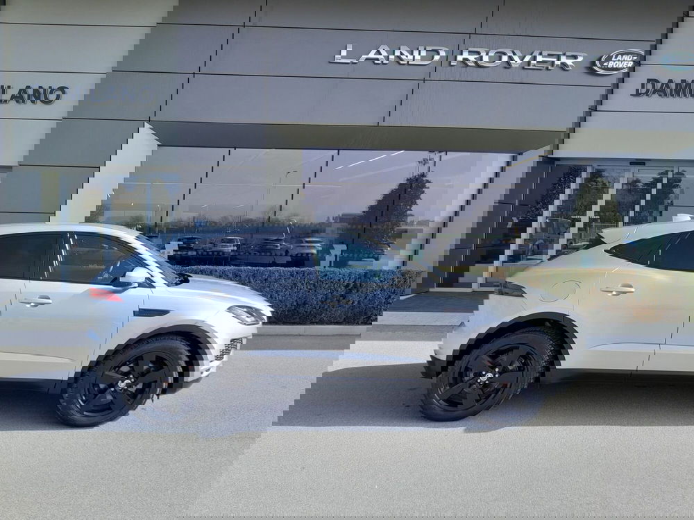 Jaguar E-Pace usata a Cuneo (5)