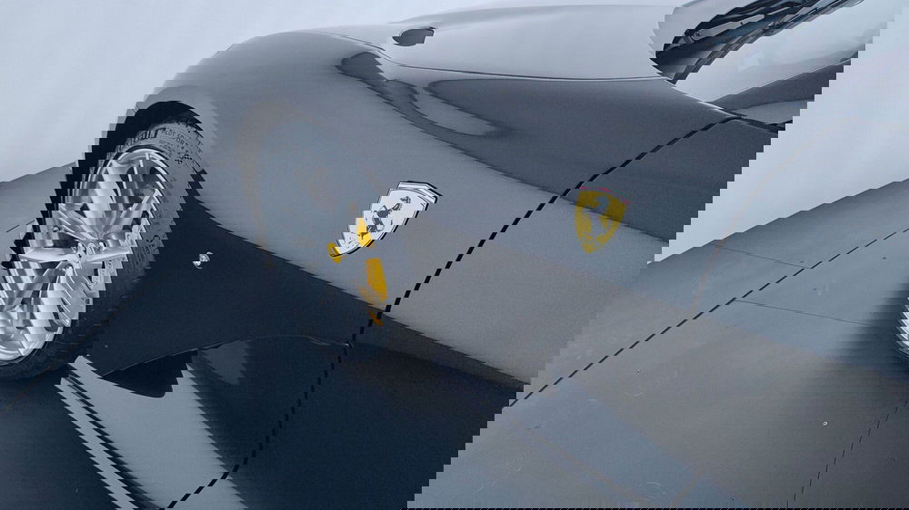 Ferrari 812 Spider usata a Perugia (10)