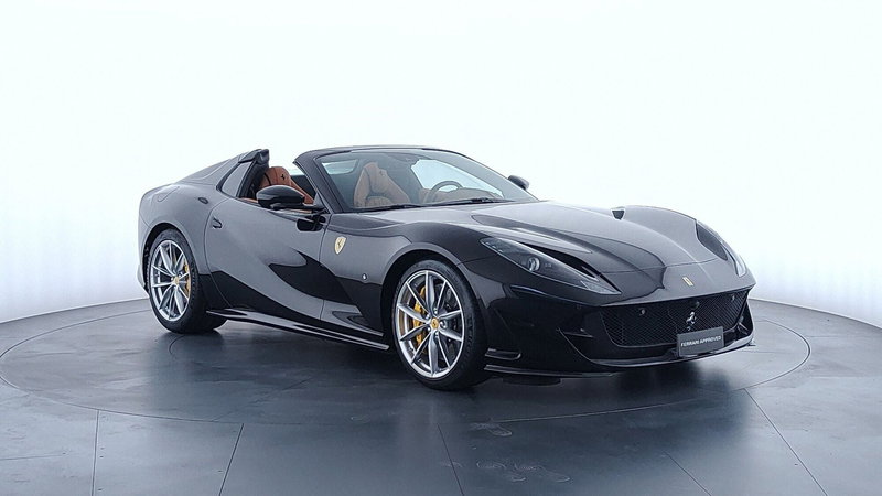 Ferrari 812 Spider usata a Perugia (3)