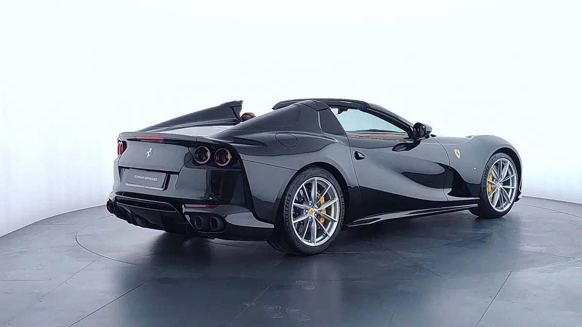Ferrari 812 Spider usata a Perugia (5)