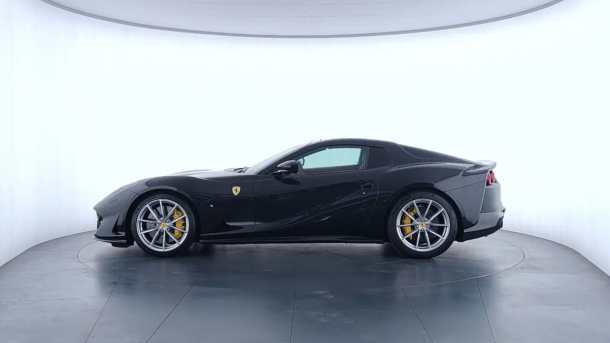 Ferrari 812 Spider usata a Perugia (8)