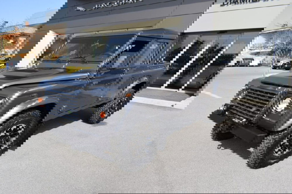 Land Rover Defender usata a Cuneo