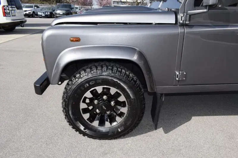Land Rover Defender usata a Cuneo (10)