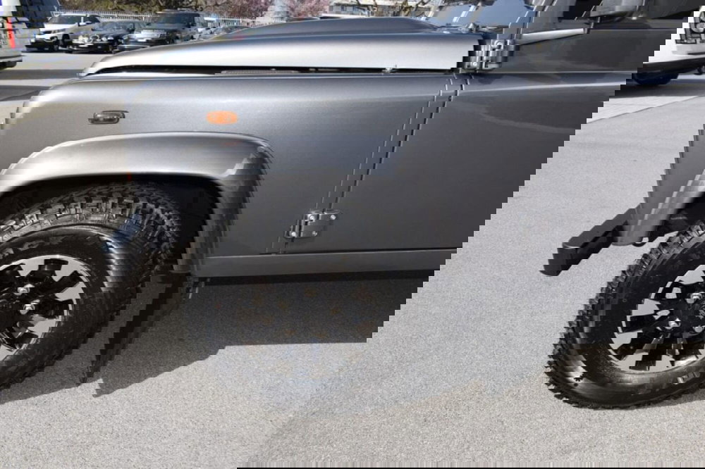 Land Rover Defender usata a Cuneo (10)