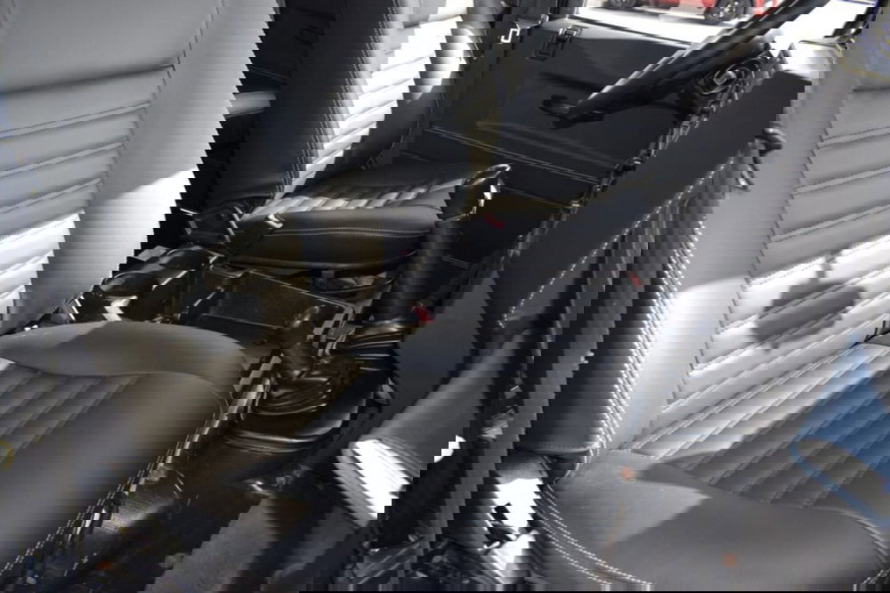 Land Rover Defender usata a Cuneo (14)