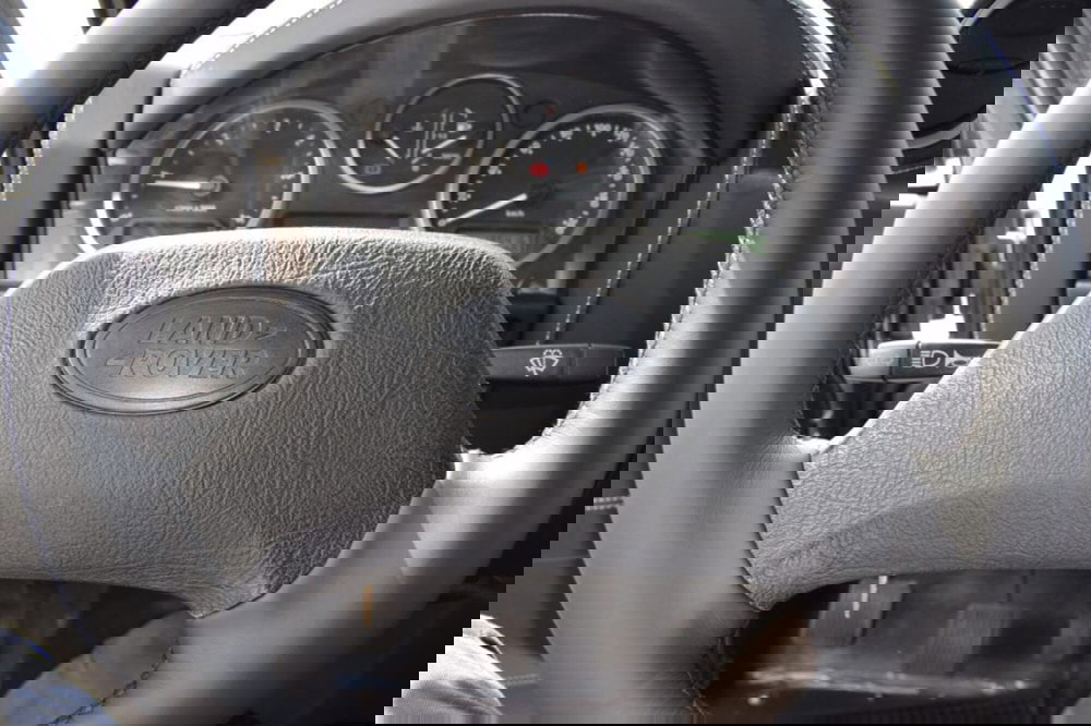 Land Rover Defender usata a Cuneo (16)