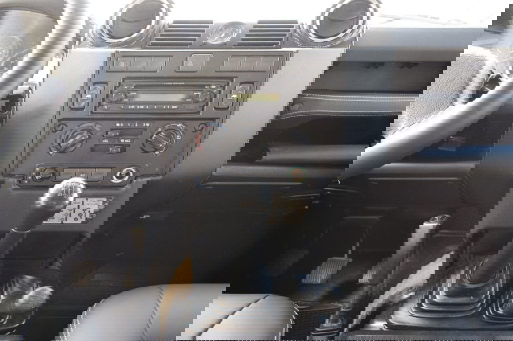 Land Rover Defender usata a Cuneo (18)