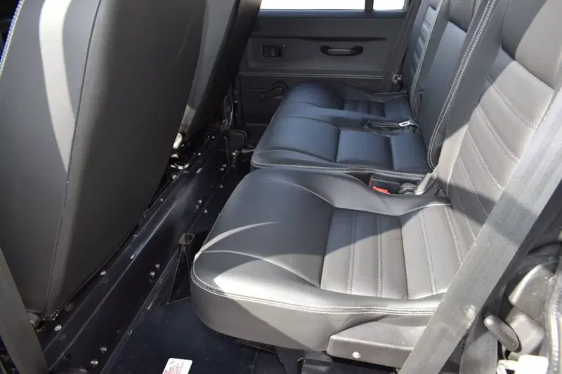 Land Rover Defender usata a Cuneo (20)