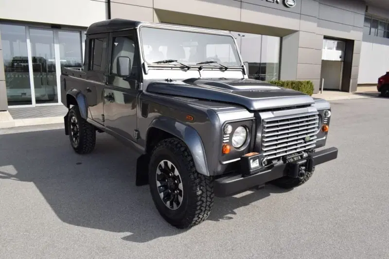 Land Rover Defender usata a Cuneo (3)
