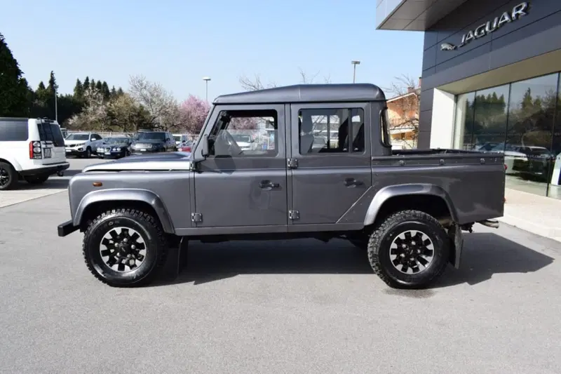Land Rover Defender usata a Cuneo (4)