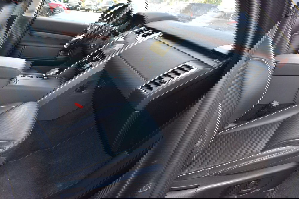 Land Rover Discovery usata a Cuneo (15)