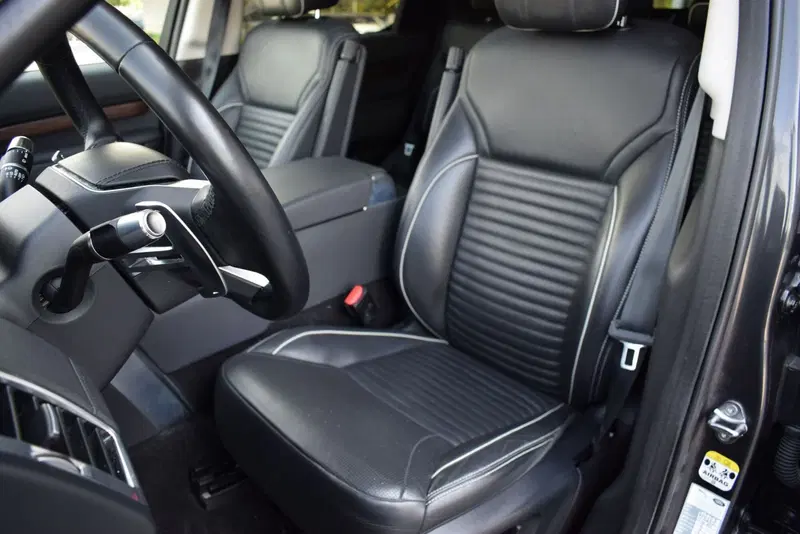 Land Rover Discovery usata a Cuneo (16)