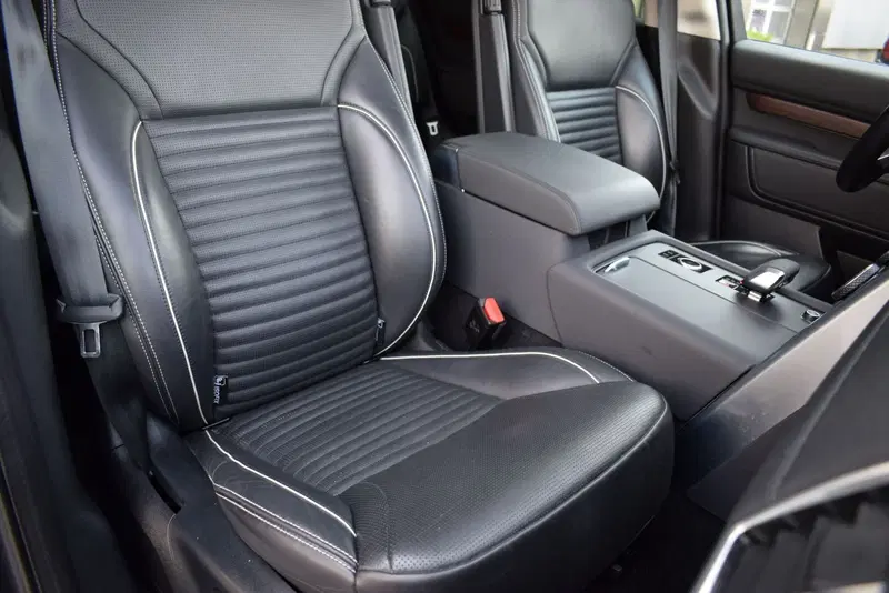 Land Rover Discovery usata a Cuneo (17)