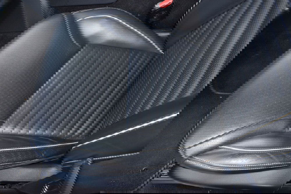 Land Rover Discovery usata a Cuneo (18)