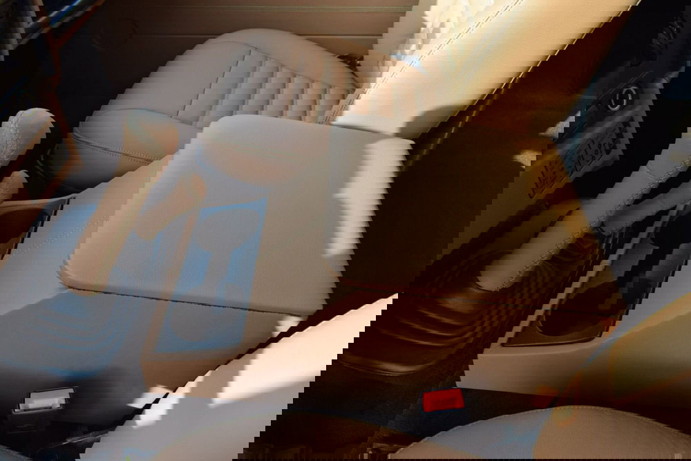 Land Rover Defender usata a Cuneo (13)