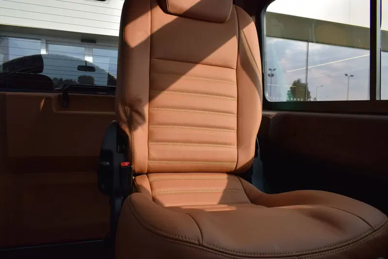 Land Rover Defender usata a Cuneo (17)