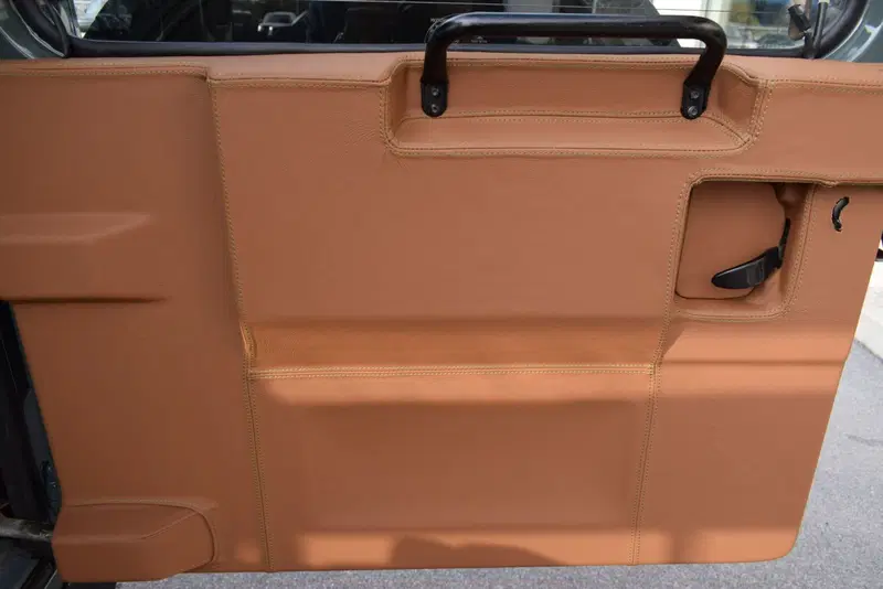 Land Rover Defender usata a Cuneo (20)
