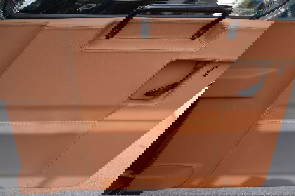 Land Rover Defender usata a Cuneo (20)