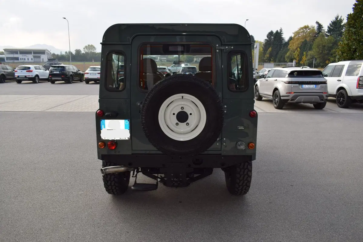 Land Rover Defender usata a Cuneo (7)