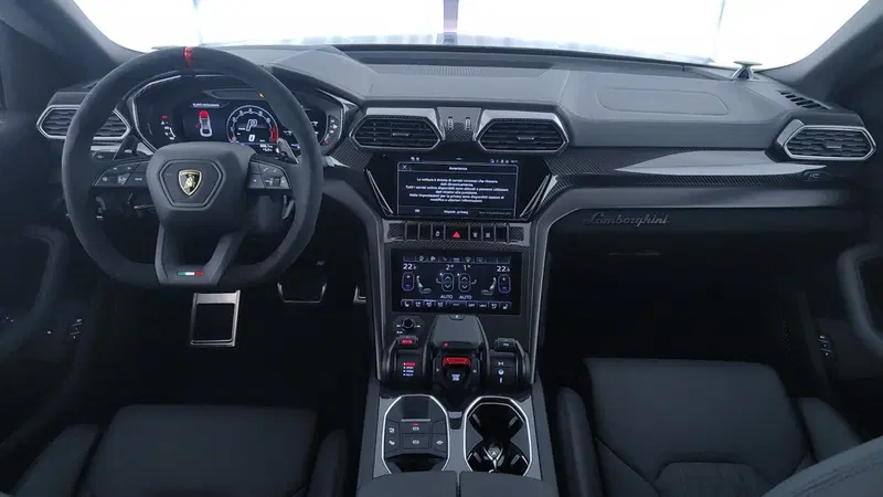 Lamborghini Urus usata a Perugia (14)