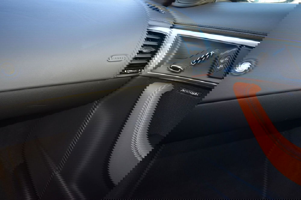 Jaguar F-Type Coupé usata a Cuneo (12)