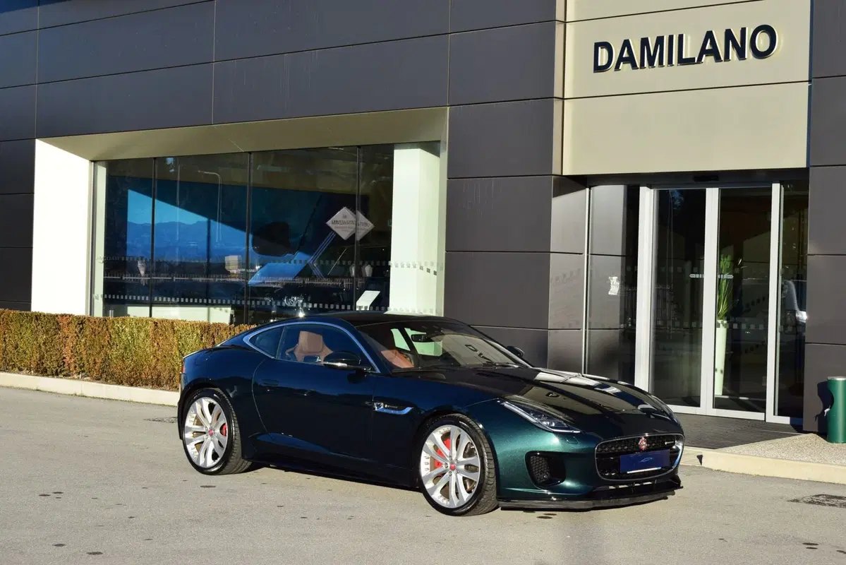 Jaguar F-Type Coupé usata a Cuneo (3)
