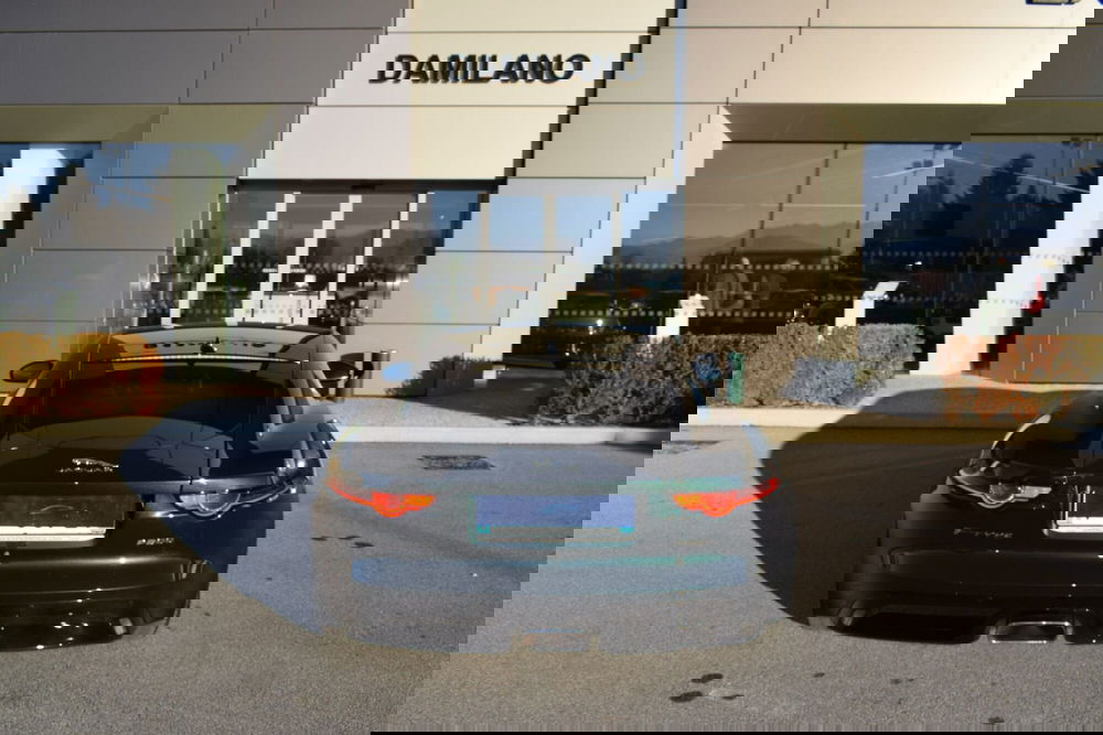 Jaguar F-Type Coupé usata a Cuneo (7)