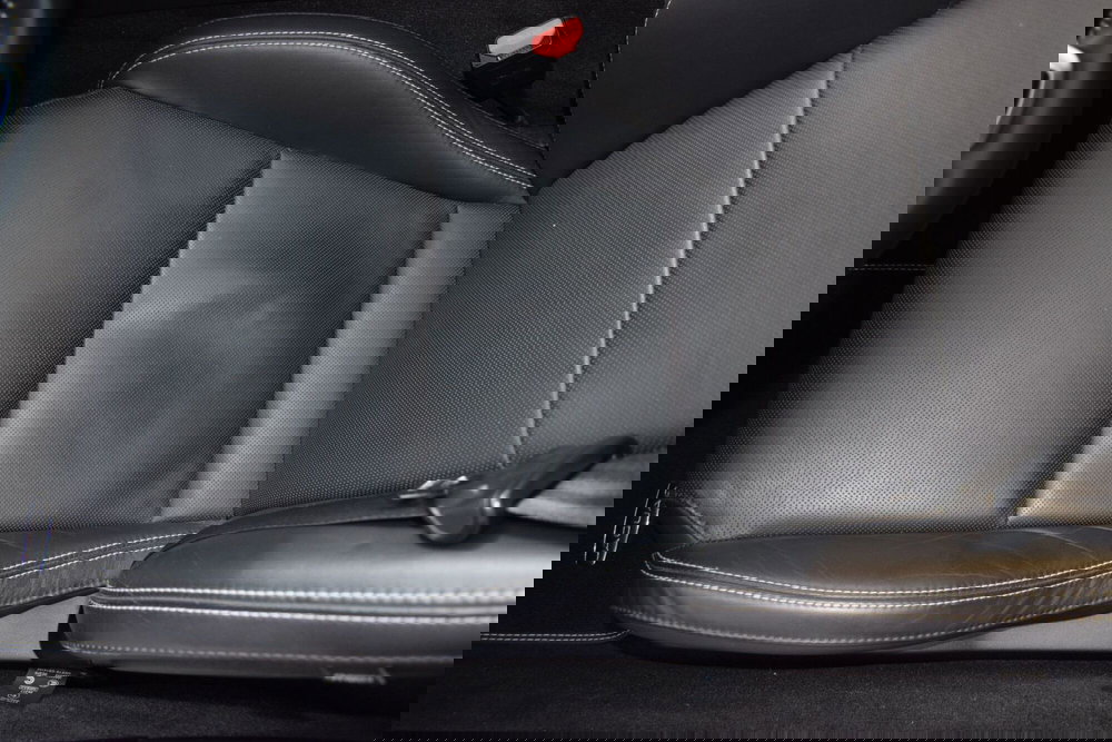 Jaguar F-Type Coupé usata a Cuneo (18)