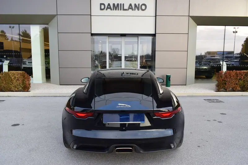 Jaguar F-Type Coupé usata a Cuneo (7)