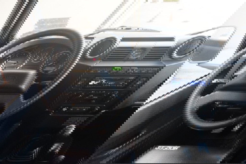 Land Rover Defender usata a Cuneo (13)